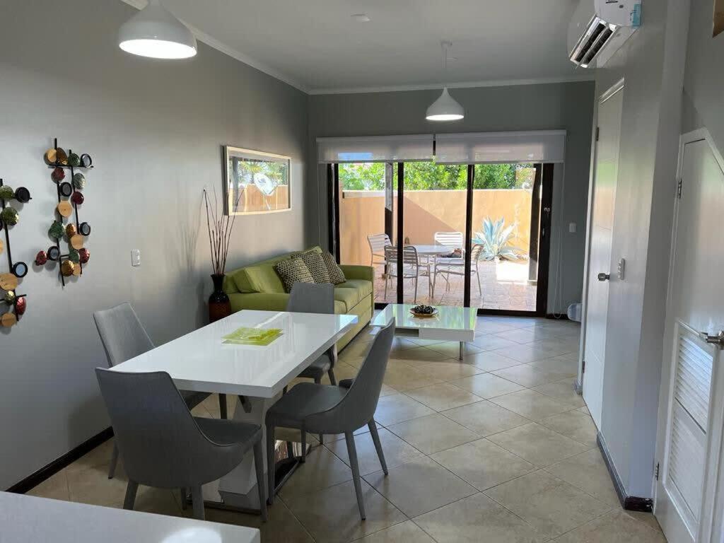 Special House In Gold Coast With Private Jacuzzi Βίλα Παλμ Μπιτς Εξωτερικό φωτογραφία